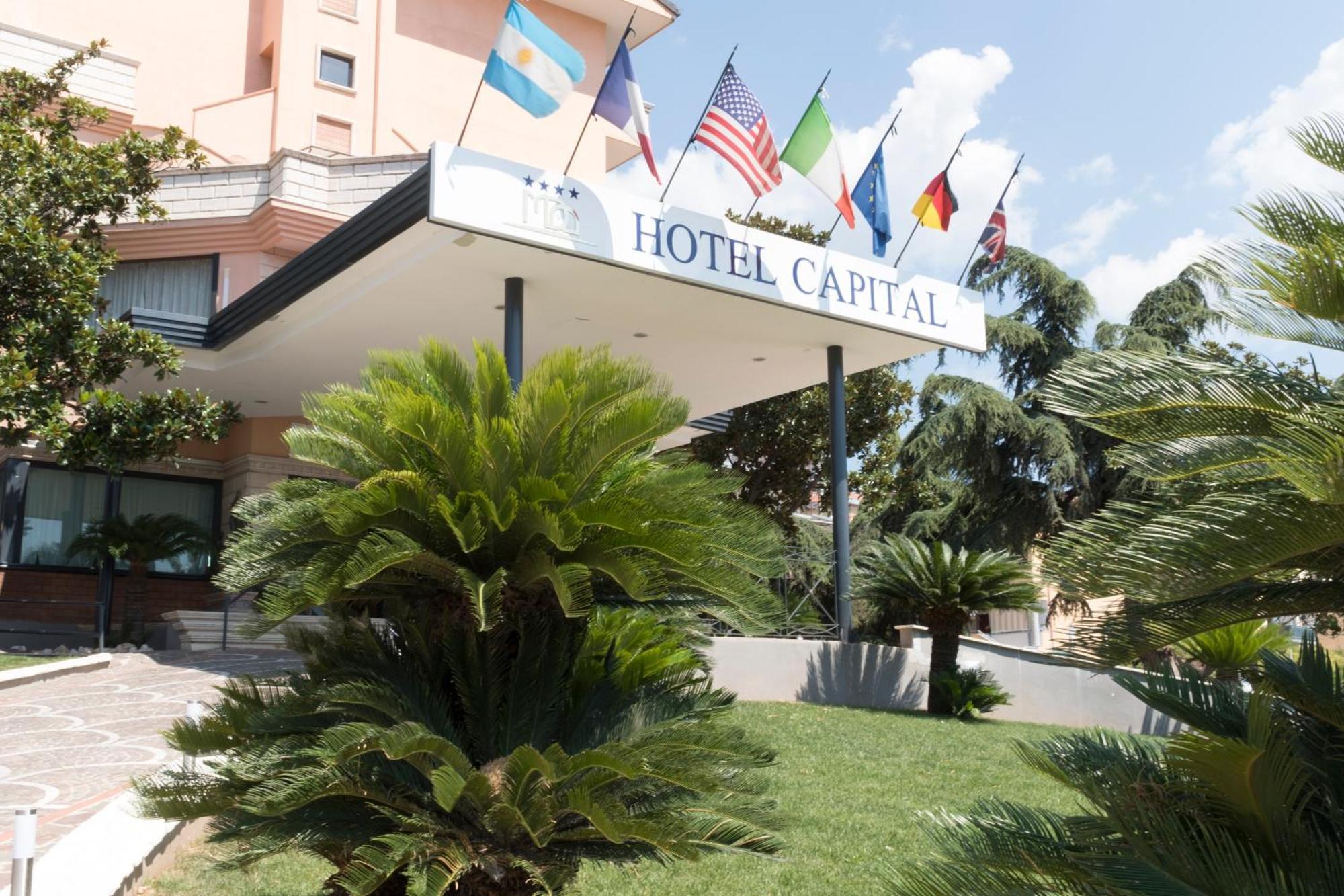 Hotel Capital Кампанья Экстерьер фото